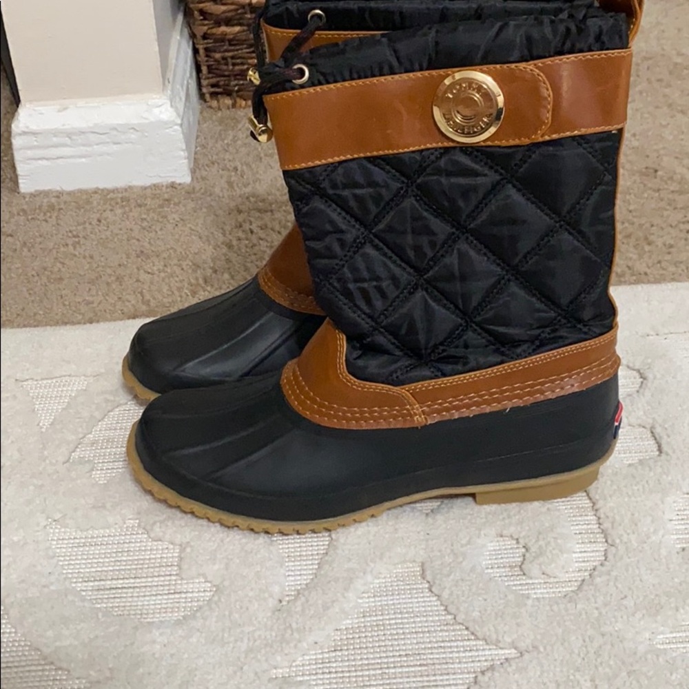 Tommy Hilfiger rain boots